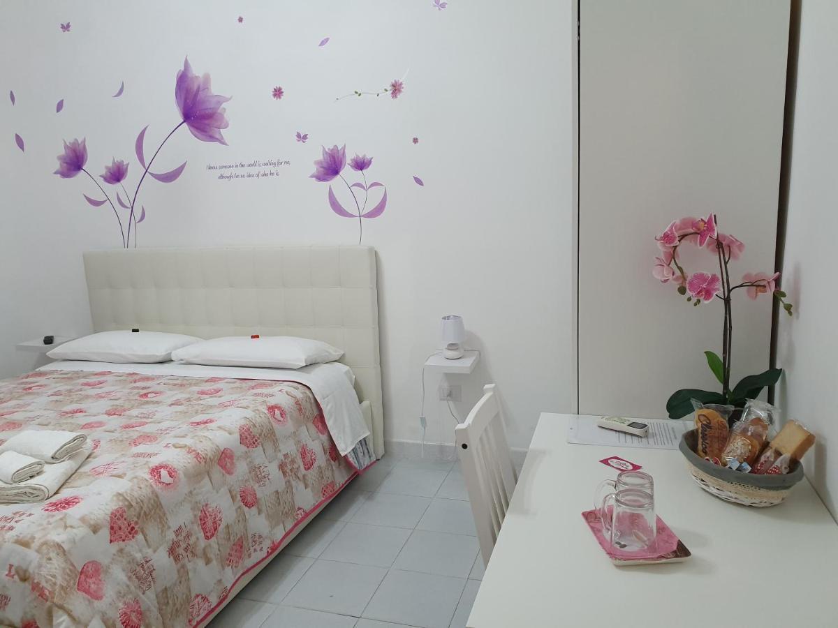 Le Tre Orchidee Acomodação com café da manhã Salerno Exterior foto